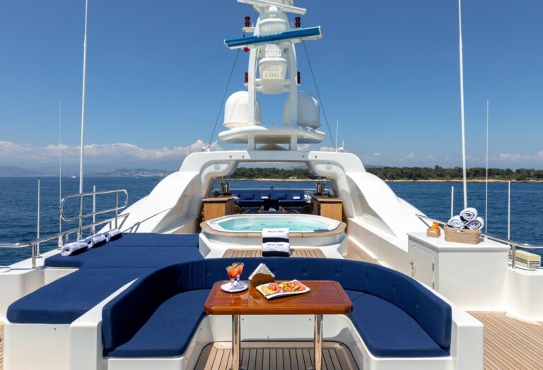 Sundeck seating