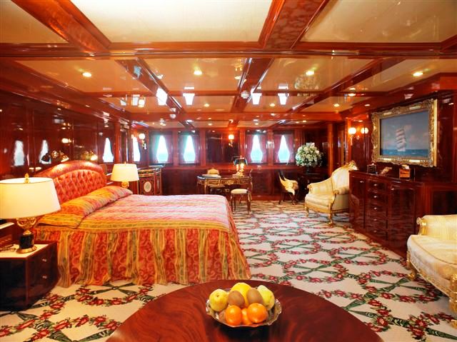 DELPHINE - Master Suite