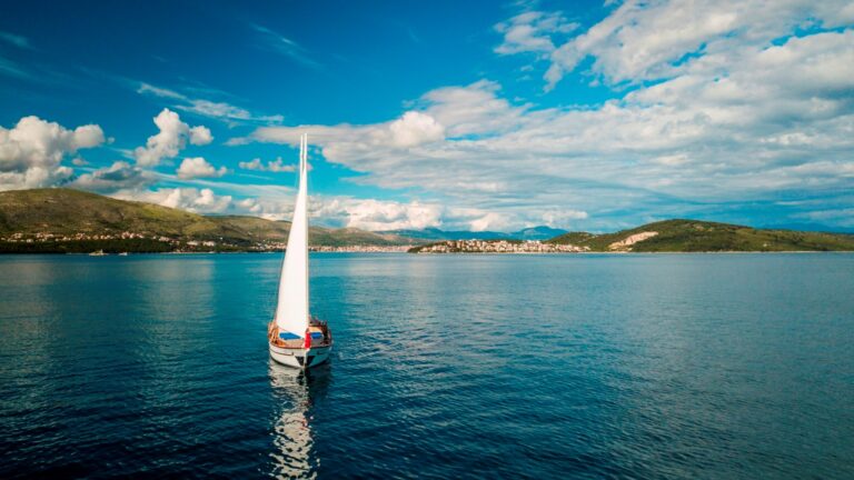 Sailing Yacht LUOPAN - Cruising