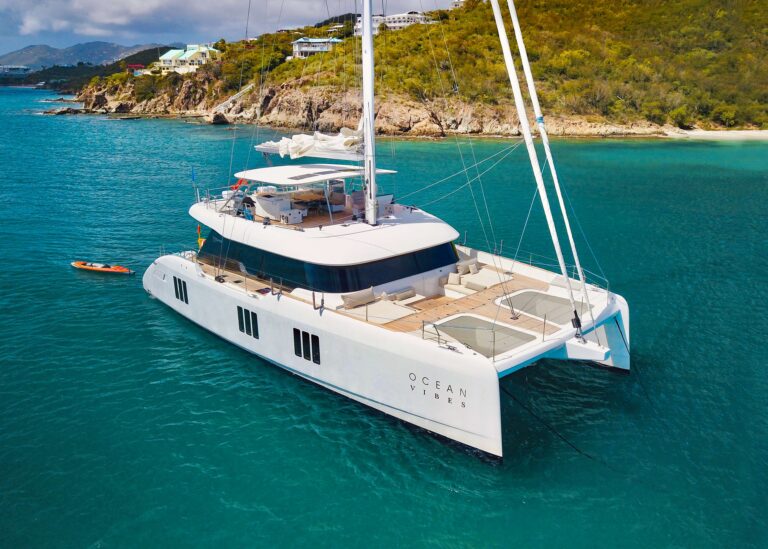 OCEAN VIBES anchored