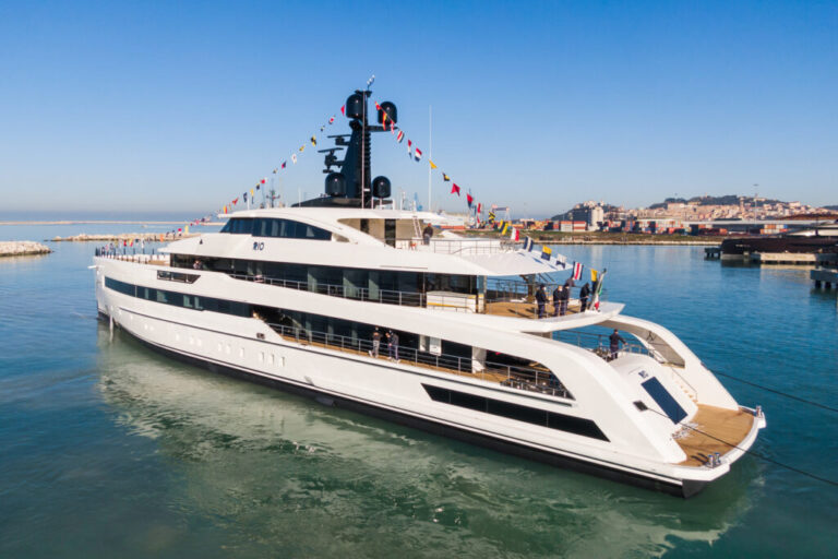 RIO port aft
