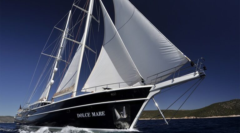 DOLCE MARE Yacht