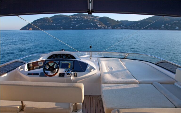 DONIZETTI  Flybridge