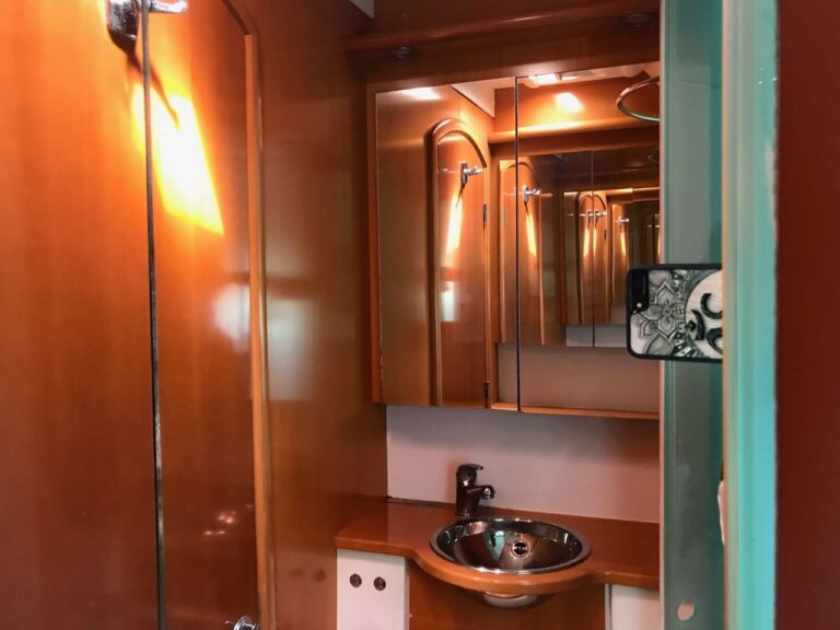 Ensuite Bathroom