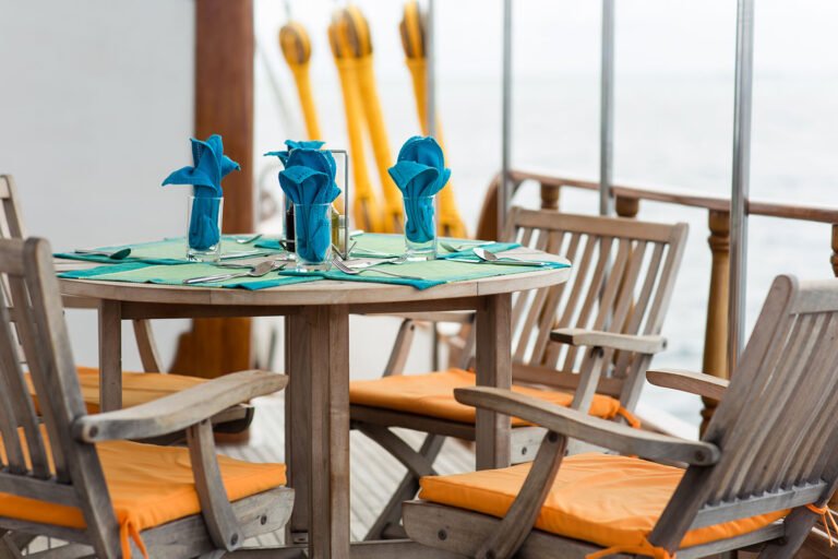 Alfresco Dining