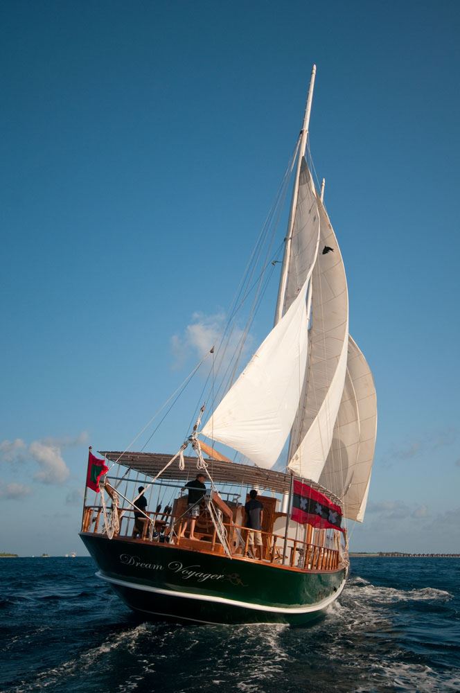 DREAM VOYAGER -  Aft View