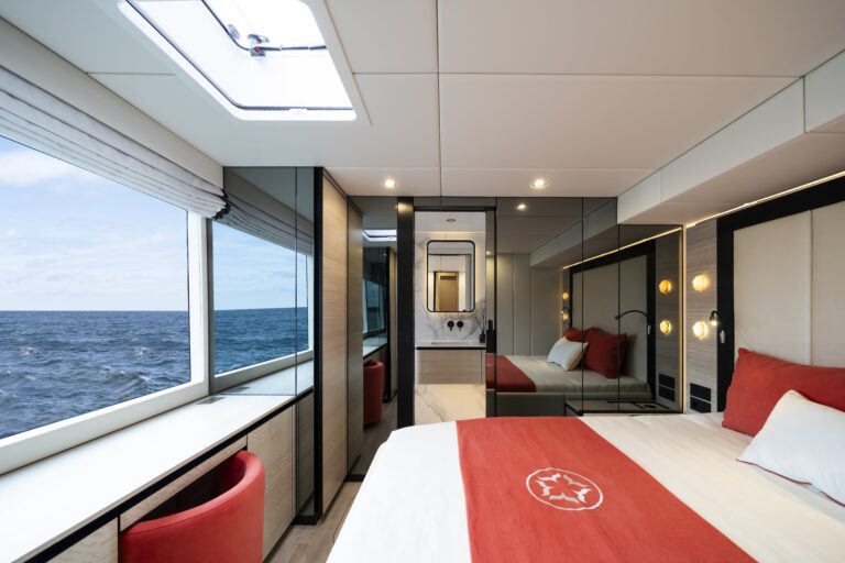 Guest cabin