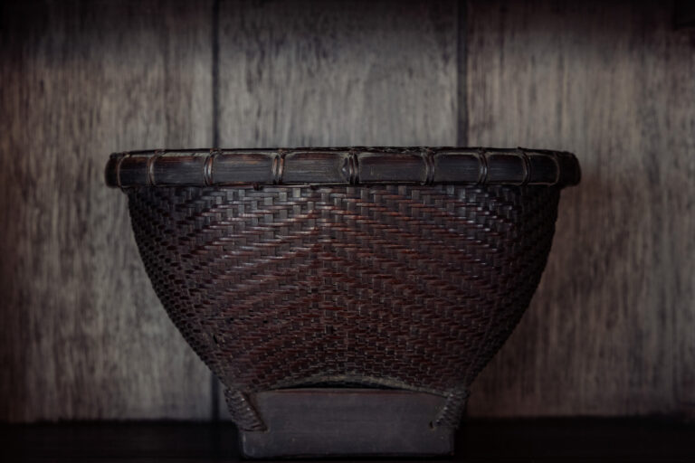 Saloon Detail