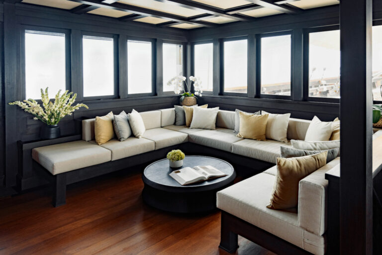 Saloon