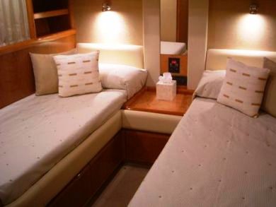 DUST -  Twin Cabin