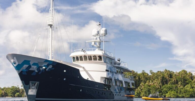 Dardanella Motor Yacht