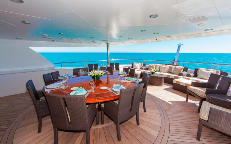 Deck Aft