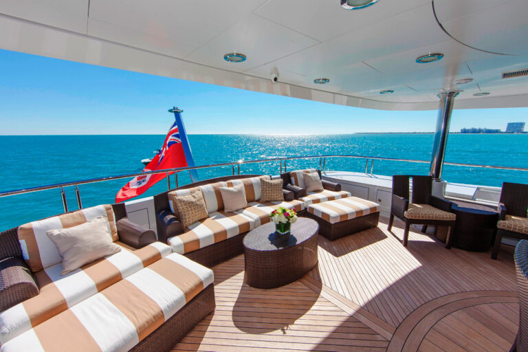 Deck Aft