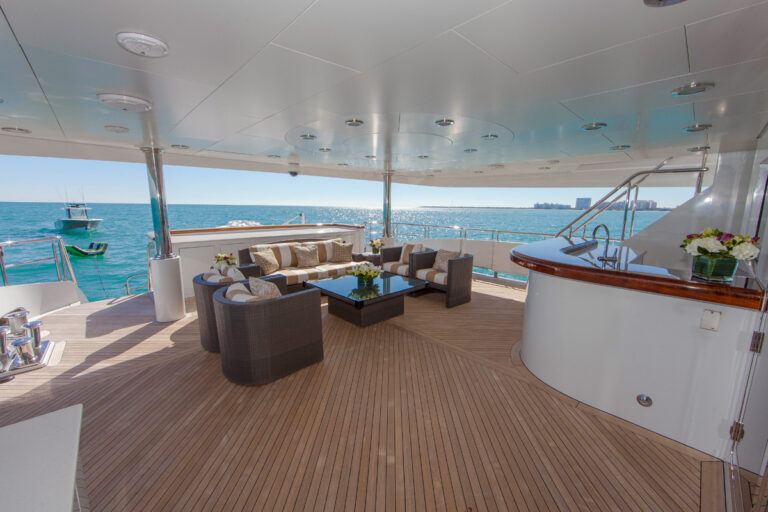 Deck Aft