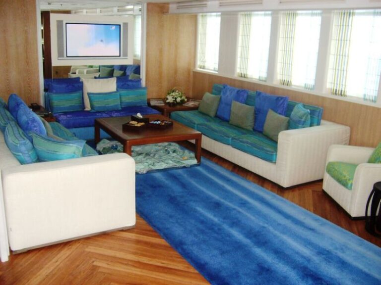 Delma Lounge2