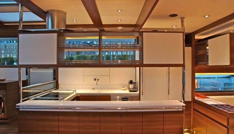 Delta 88 IPS superyacht - Galley