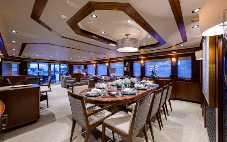 Dining Area With Louge