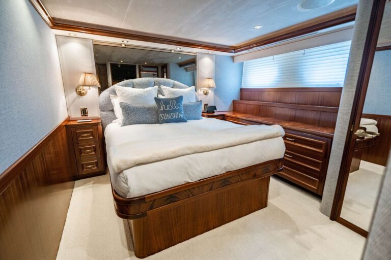 Double Cabin