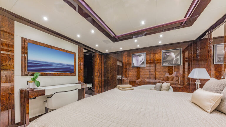 Double Guest Cabin
