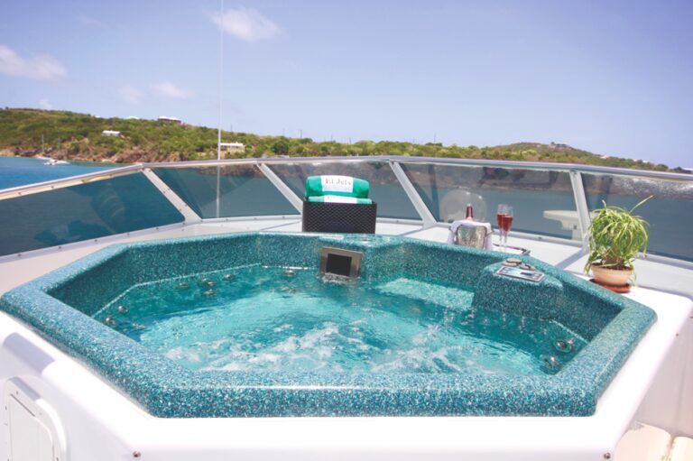 EL JEFE - Jacuzzi