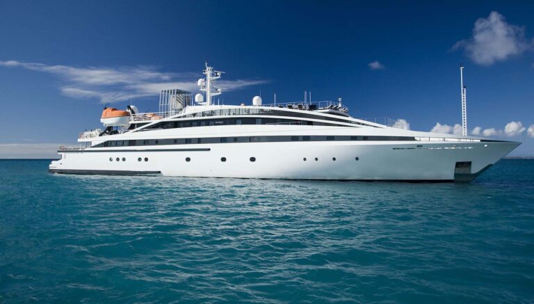 ELEGANT 007 Starboard Profile