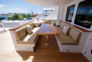 ELLE - Top Deck Dining
