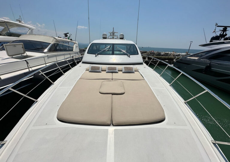 Foredeck Sun Pads