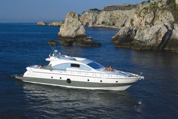 AICON 72 Yacht
