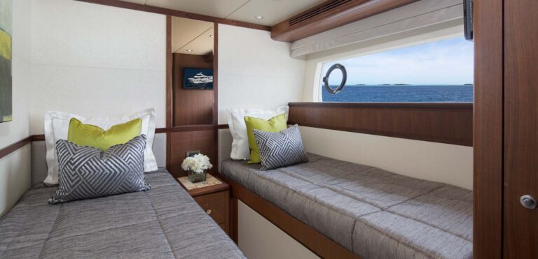 Twin Cabin