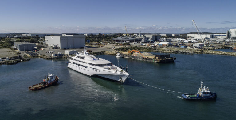 Echo Yachts - WRG With Tugs