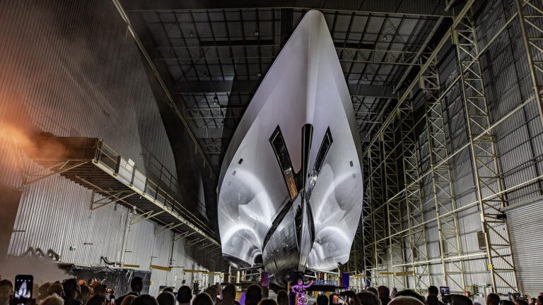 Echo Yachts Preparing To Launch Trimaran White Rabbit Golf