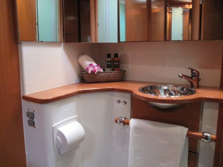 Edu-Cat - Guest Ensuite