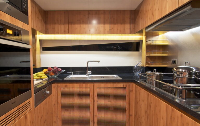 Electra superyacht - Galley-001