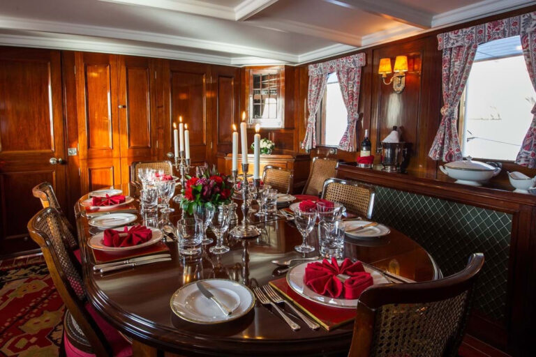 Elegant Dining Area