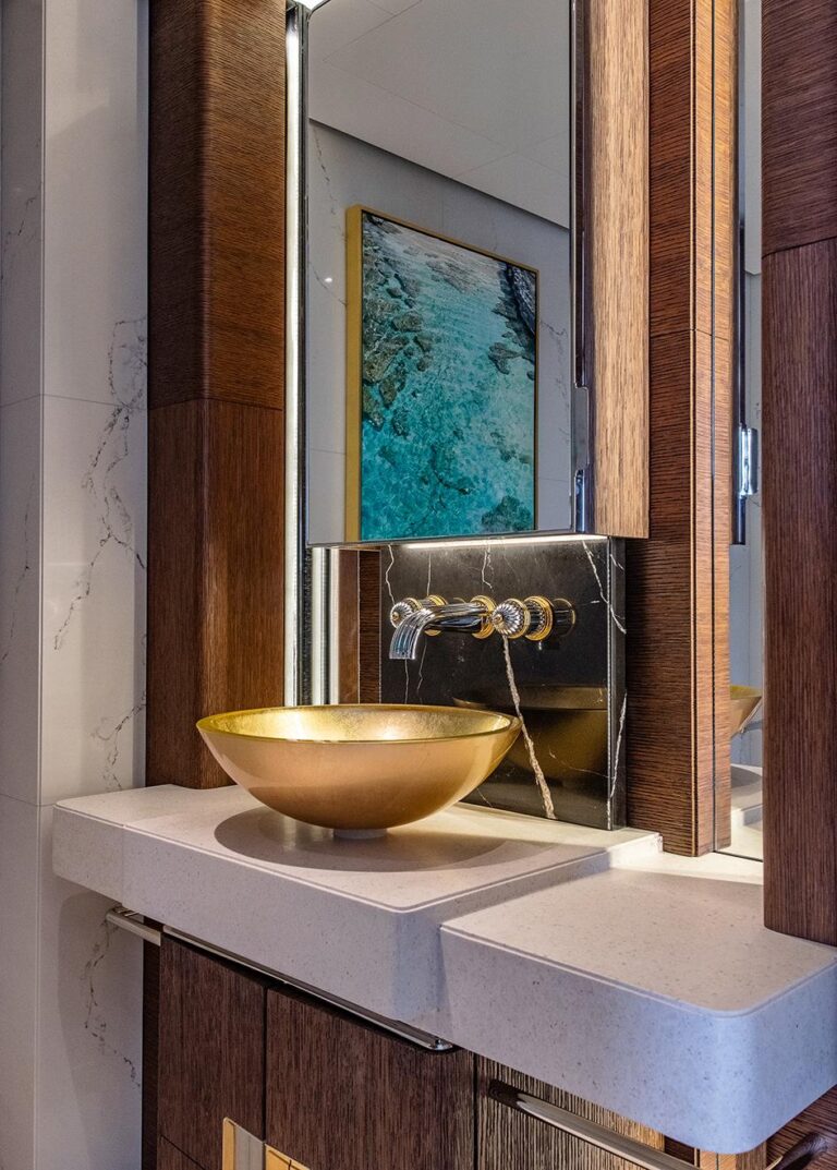 Ensuite - Details