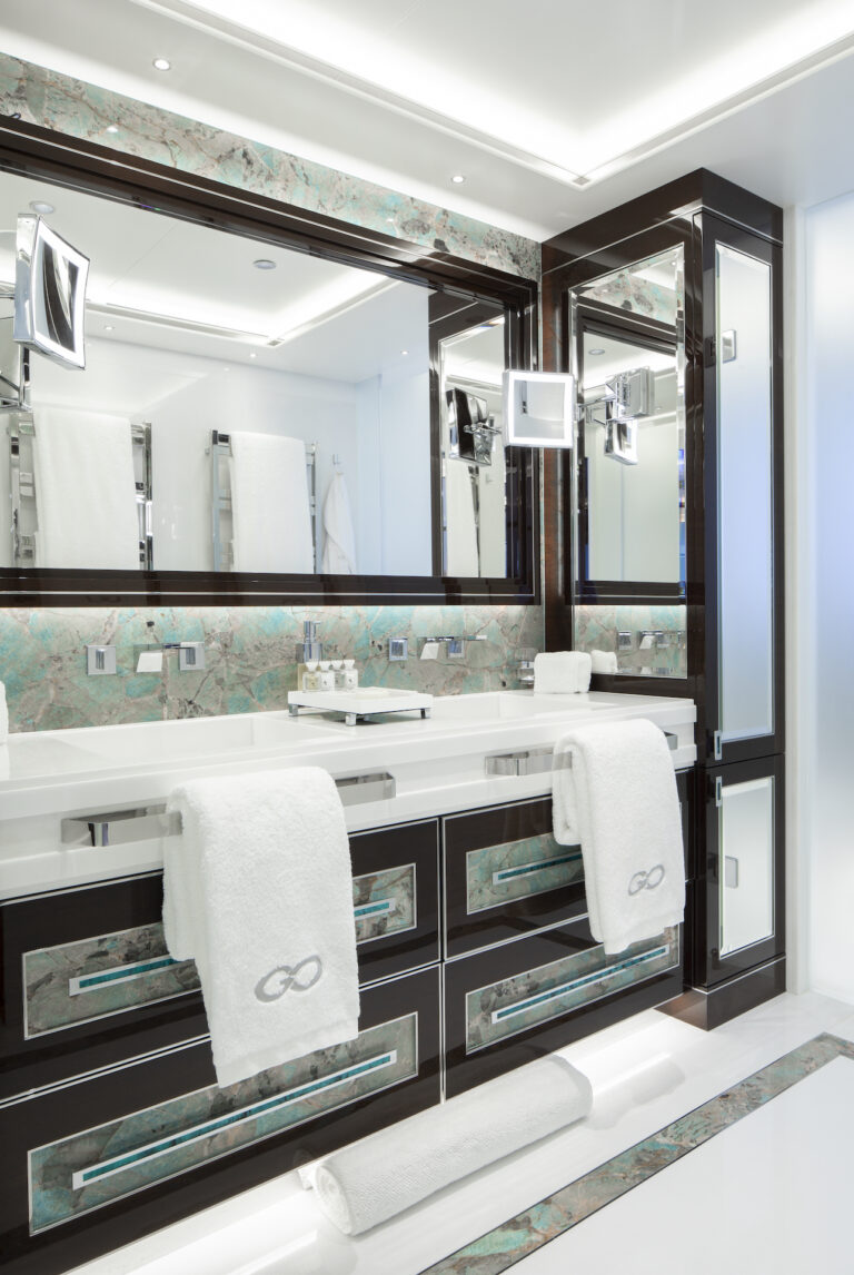 Ensuite