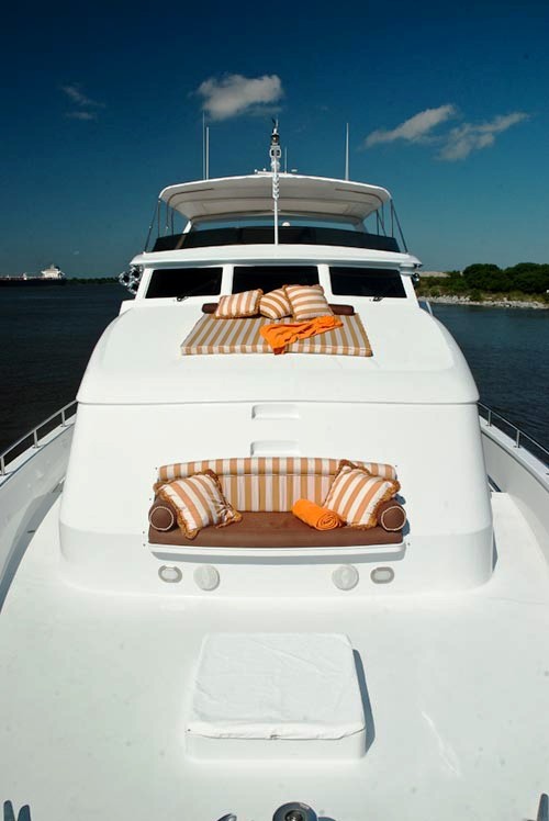 Essence - Foredeck