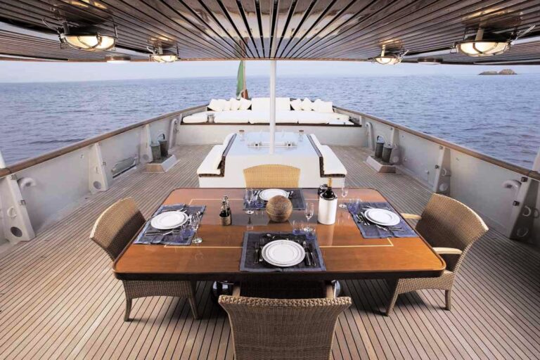 Eta Aft Deck