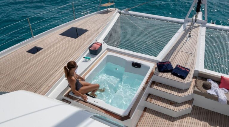 Exrerior Sunbathing Area