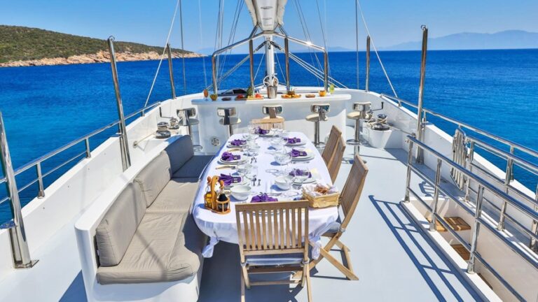 Exterior Dining Area