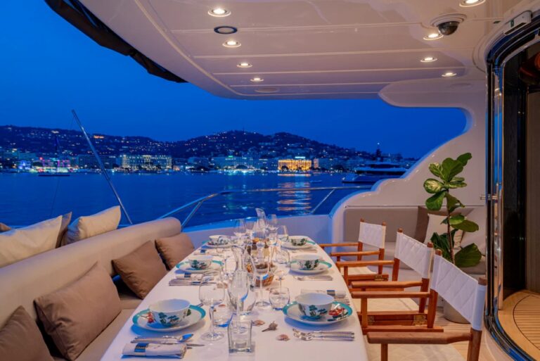 Exterior Dining Area