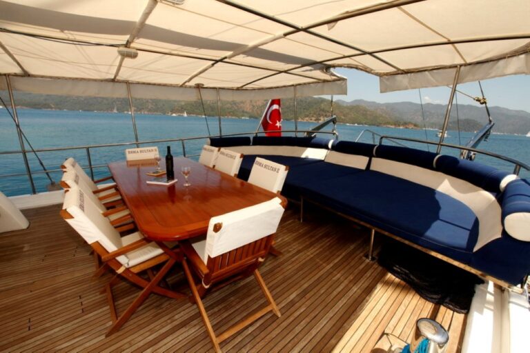 Exterior Living Spaces 00003