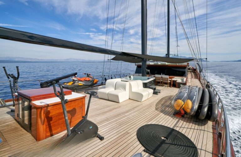 Exterior Relaxation Area