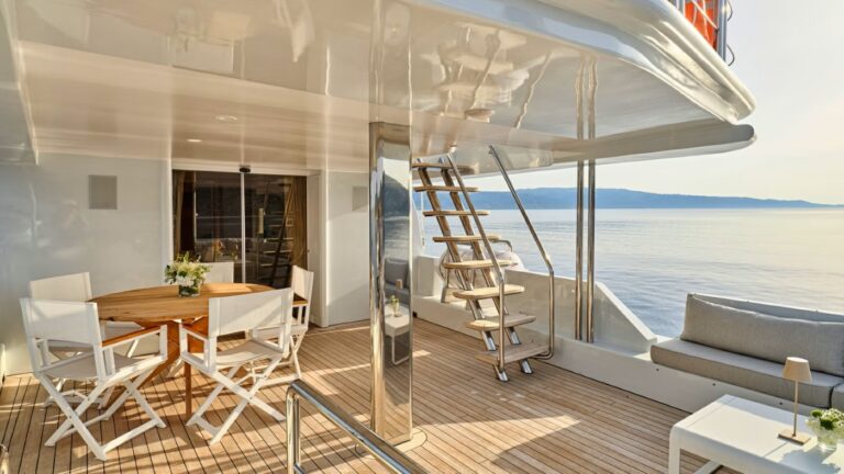 Exterior Relaxation Area