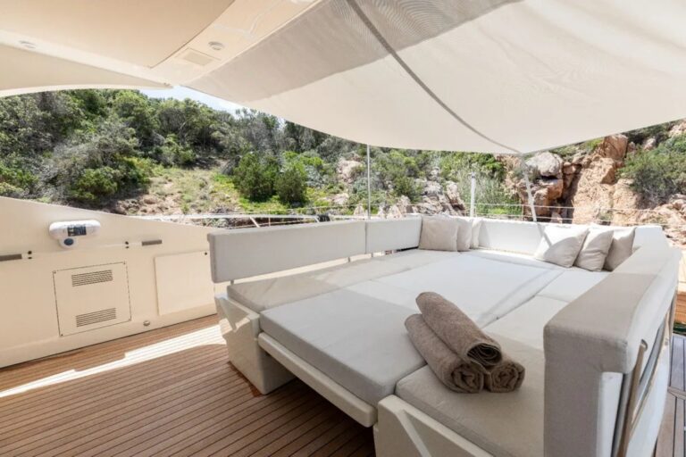Exterior Relaxation Area