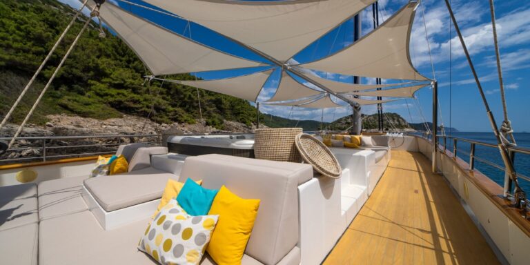 Exterior Relaxation Area