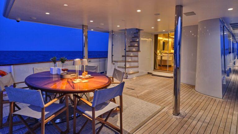 Exterior Relaxation Area