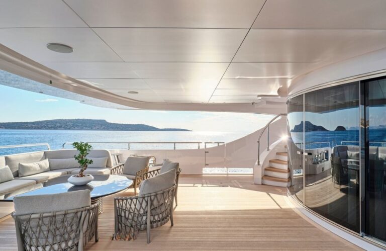 Exterior Relaxation Area