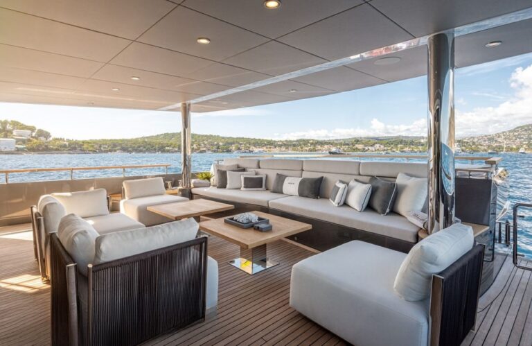 Exterior Relaxation Area