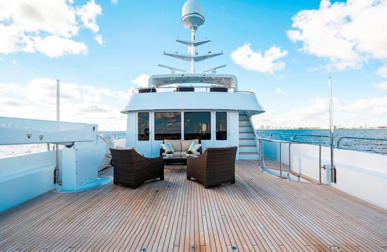 Exterior Relaxation Area
